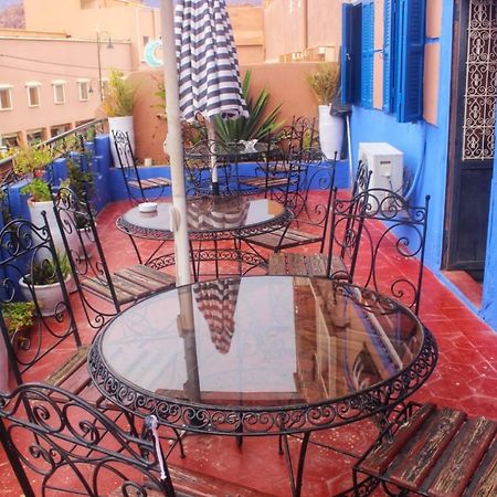Auberge Et Hotel Les Amis Tafraout Kültér fotó