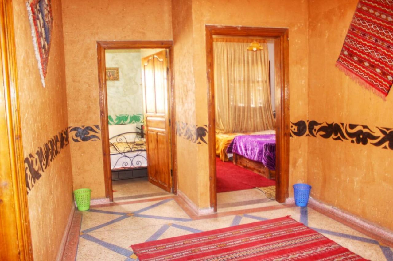 Auberge Et Hotel Les Amis Tafraout Kültér fotó