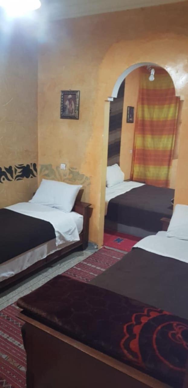 Auberge Et Hotel Les Amis Tafraout Kültér fotó